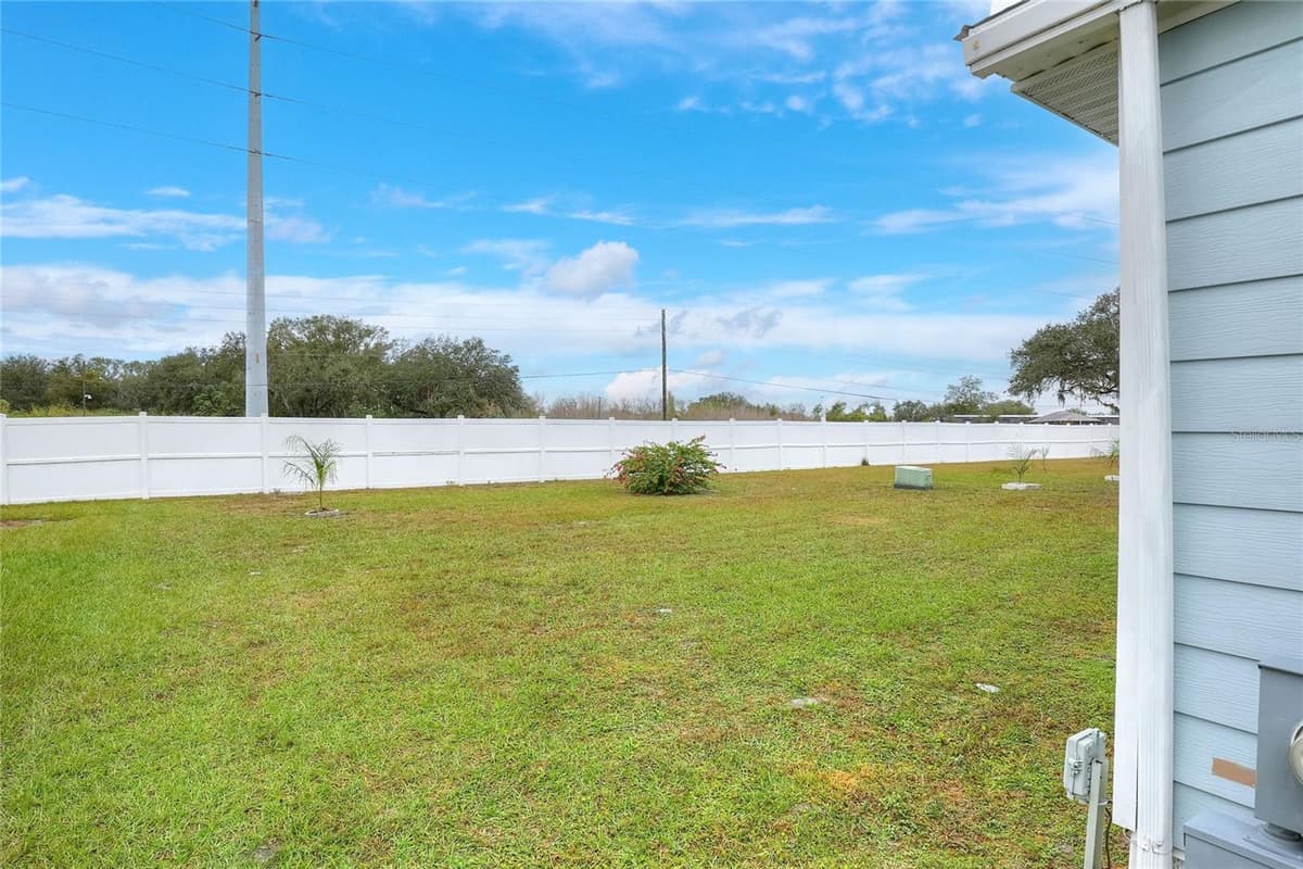 6308 BAYBERRY BOULEVARD — photo 33 of 51