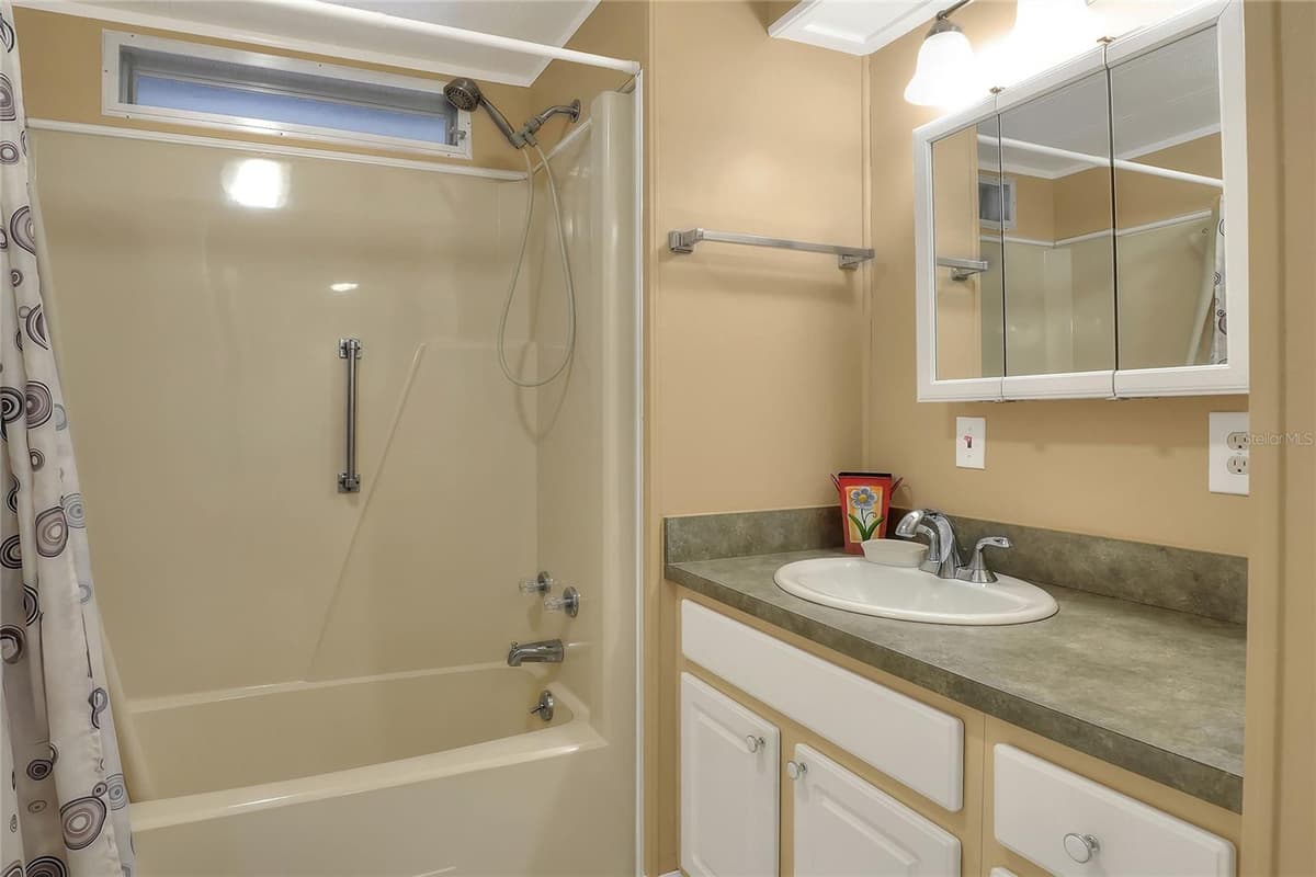 6308 BAYBERRY BOULEVARD — photo 29 of 51