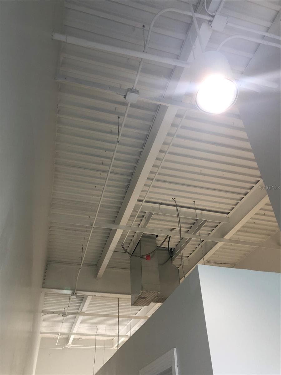3370 ROUSE ROAD — photo 11 of 16