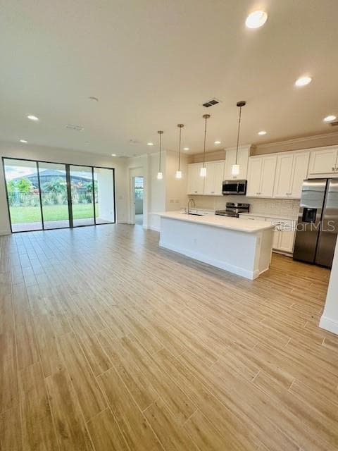 7520 CASTLEWOOD COURT — photo 2 of 2