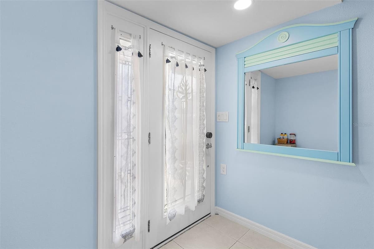 140 BAY MAR DRIVE — photo 17 of 37
