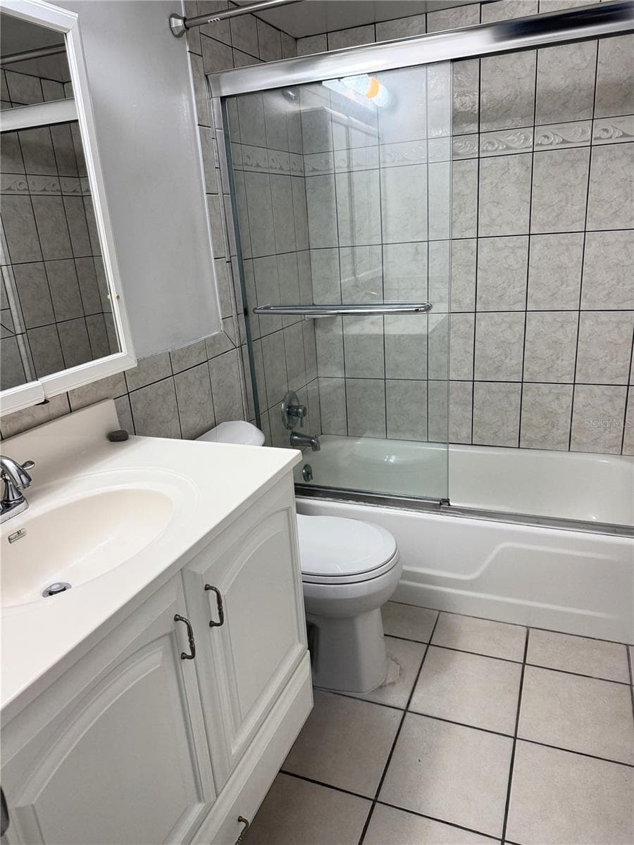 12760 INDIAN ROCKS ROAD — photo 9 of 22