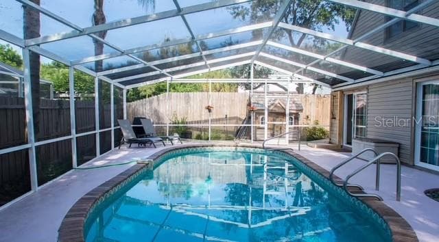5311 CREEK DRIVE — photo 30 of 34