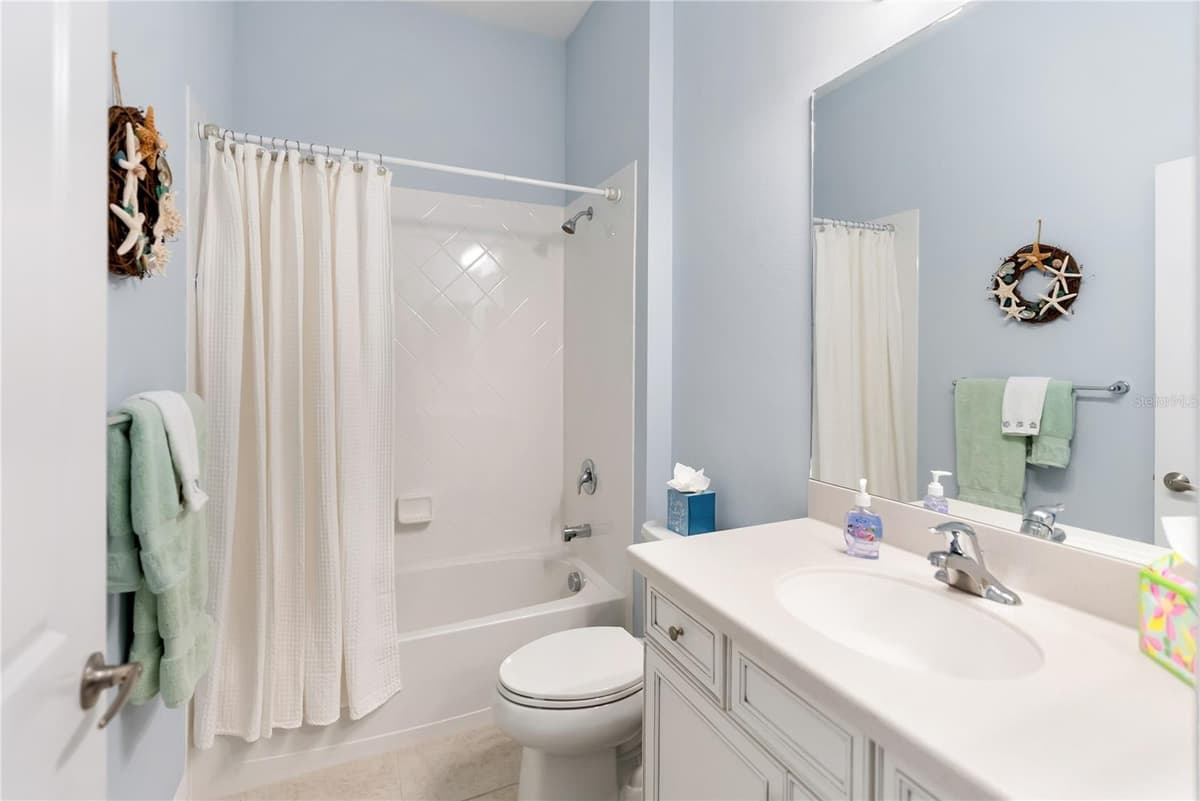 13930 OLD CREEK COURT — photo 23 of 56