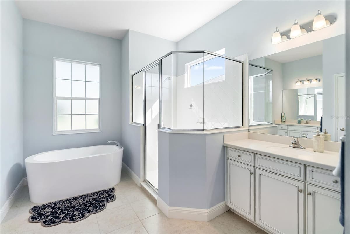 13930 OLD CREEK COURT — photo 12 of 56