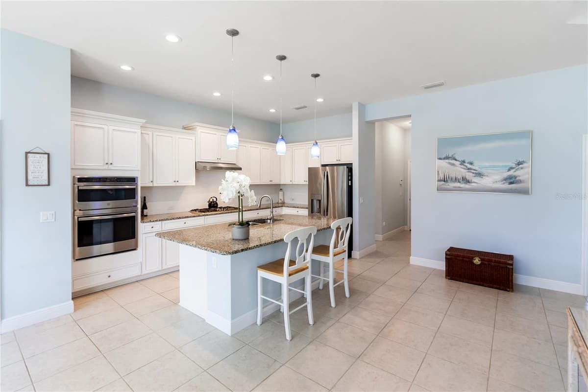 13930 OLD CREEK COURT — photo 7 of 56