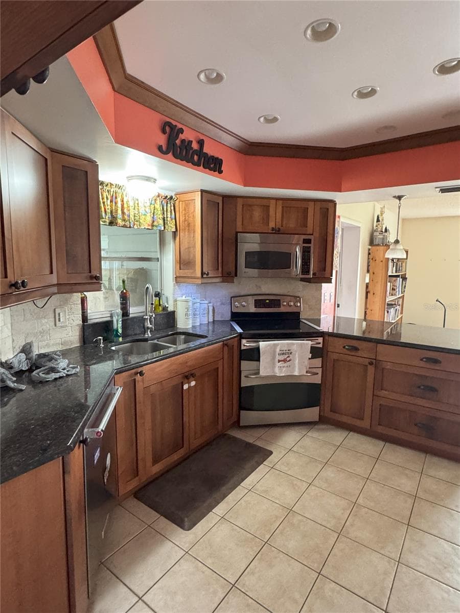 3922 LAKE JOYCE DRIVE — photo 51 of 63