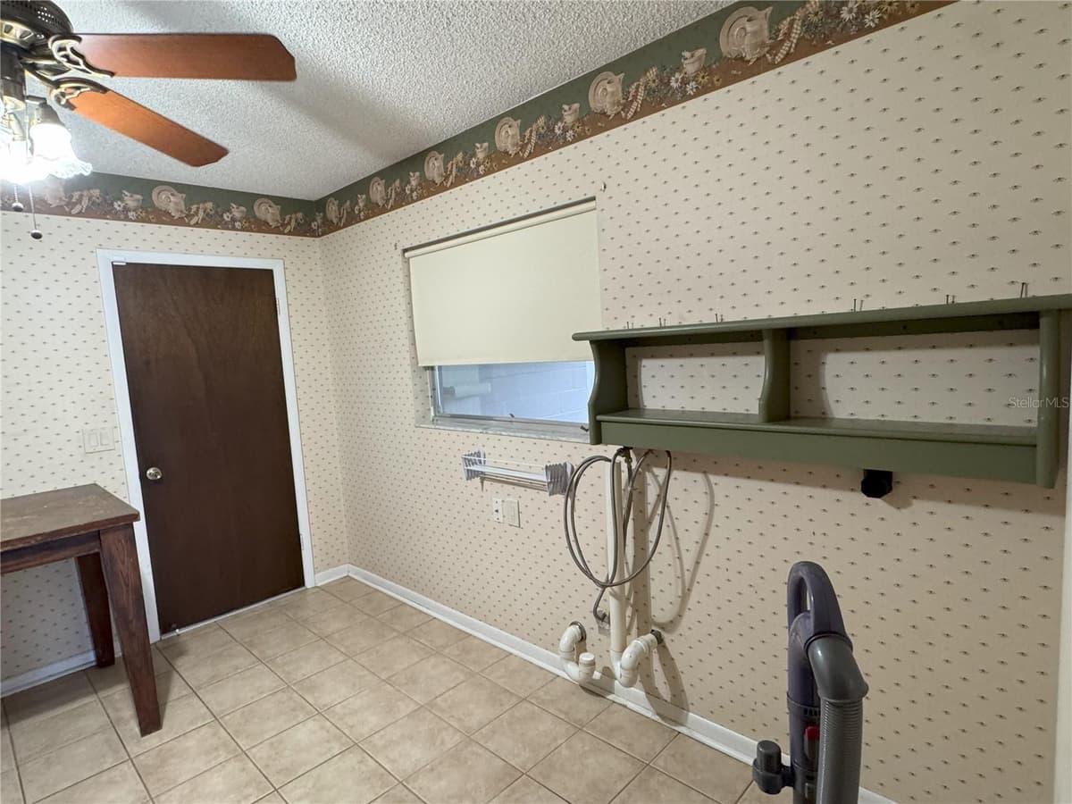 3922 LAKE JOYCE DRIVE — photo 55 of 63