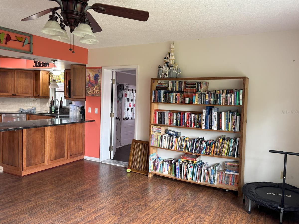 3922 LAKE JOYCE DRIVE — photo 19 of 63