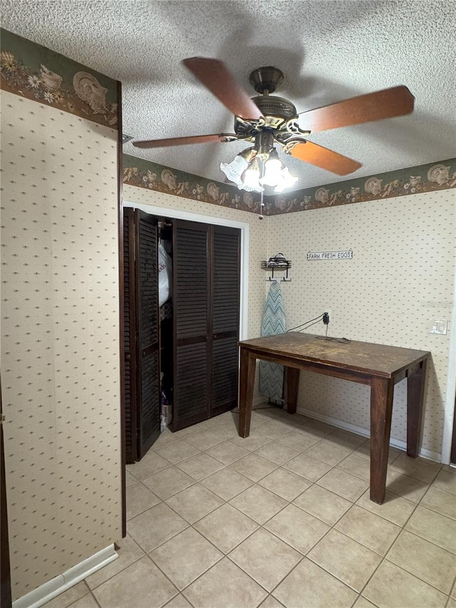 3922 LAKE JOYCE DRIVE — photo 28 of 63