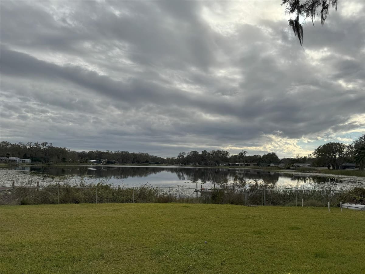 3922 LAKE JOYCE DRIVE — photo 22 of 63