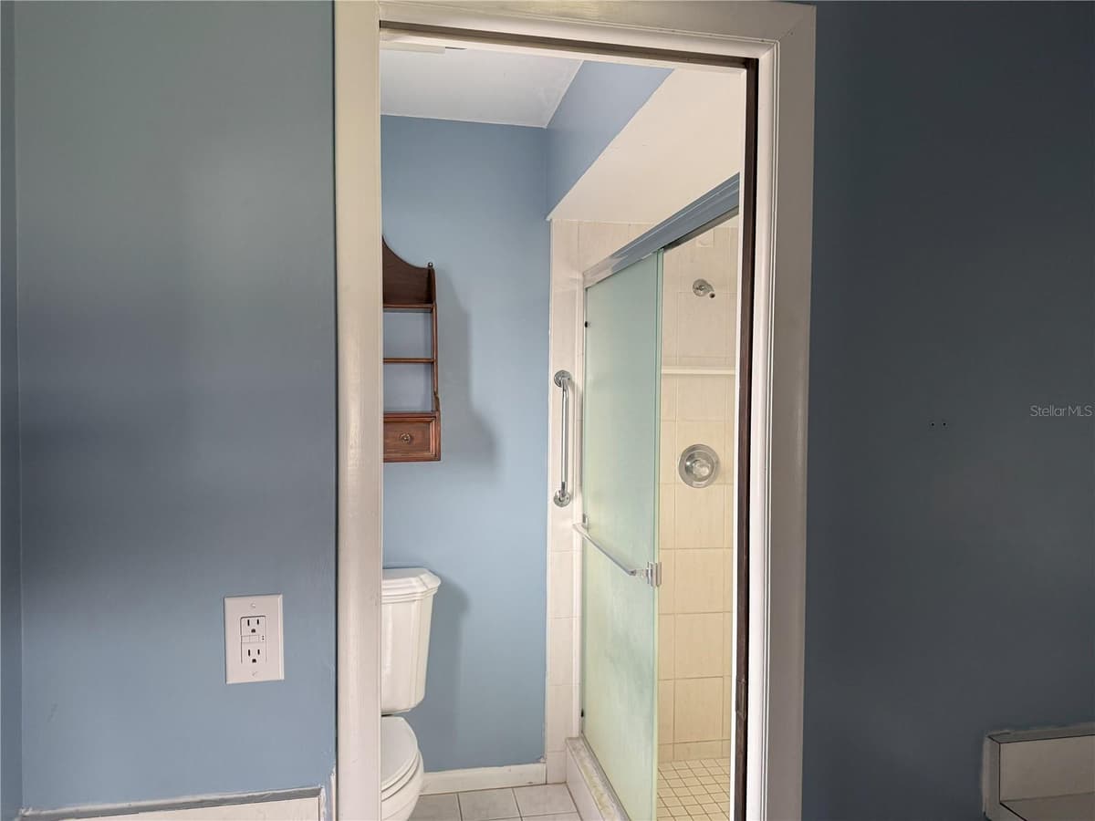 3922 LAKE JOYCE DRIVE — photo 47 of 63