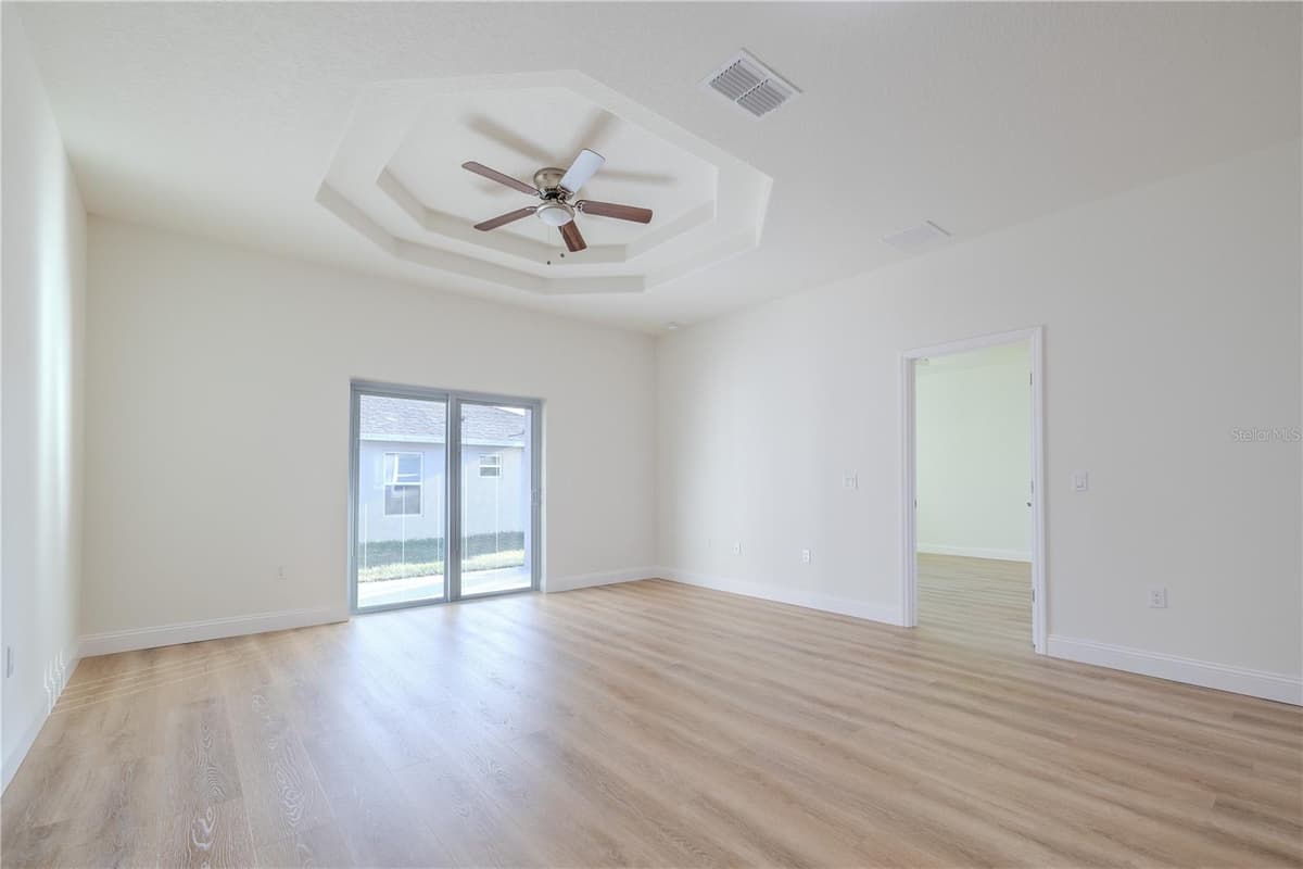 2 RAINBOW LANE — photo 10 of 42