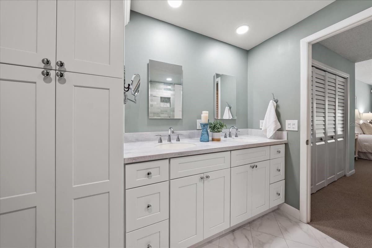 6 BELLEVIEW BOULEVARD — photo 24 of 55