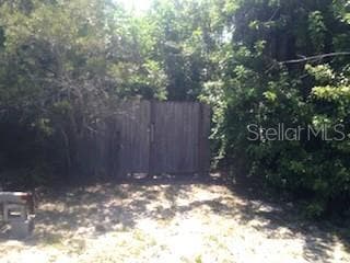 328 BAYTREE DRIVE — photo 33 of 34