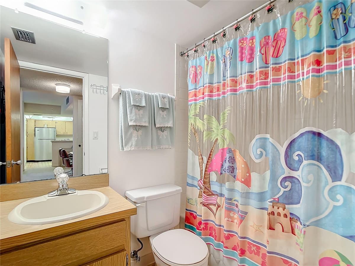 21405 OLEAN BOULEVARD — photo 21 of 38