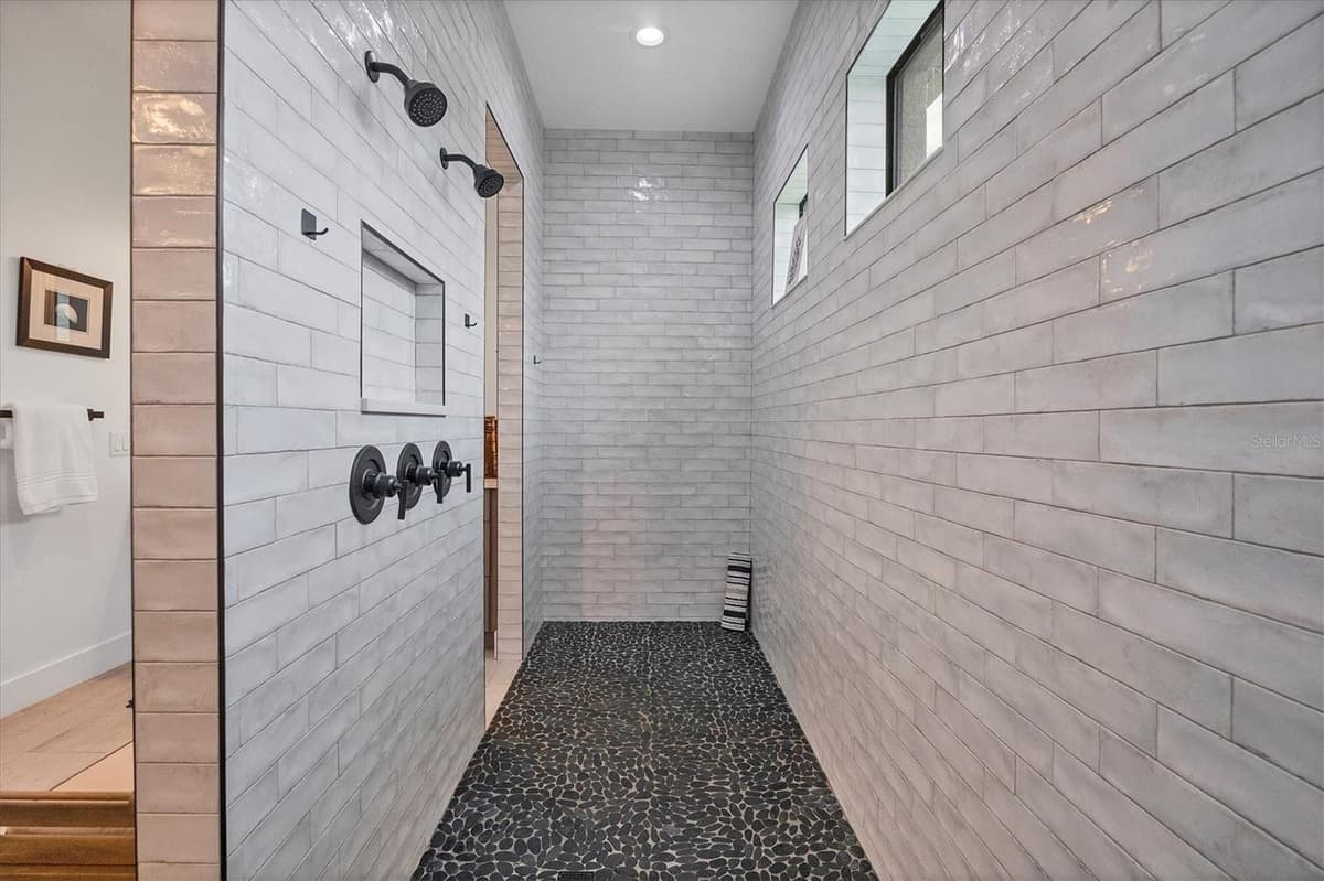 0 SYMCO AVENUE — photo 19 of 33