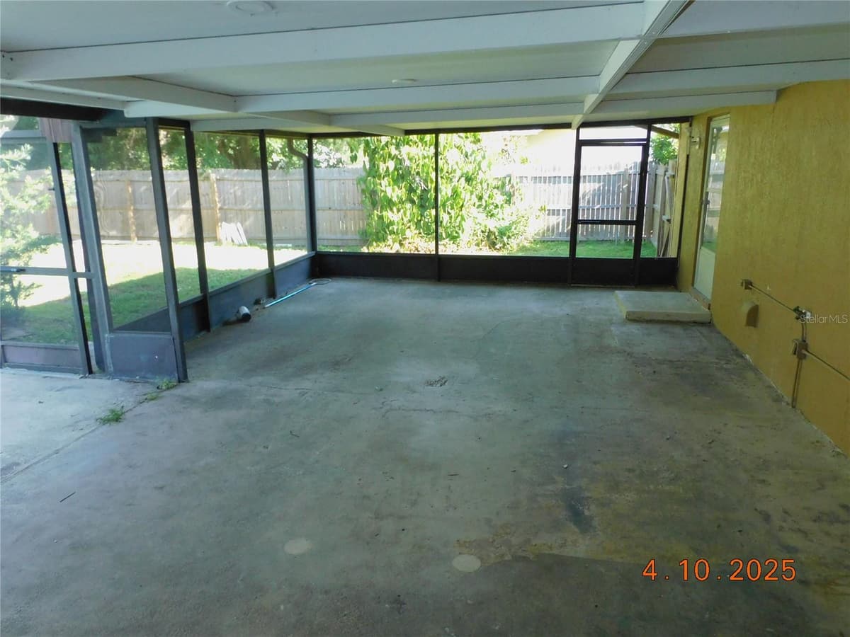 436 MICHIGAN AVENUE — photo 14 of 20
