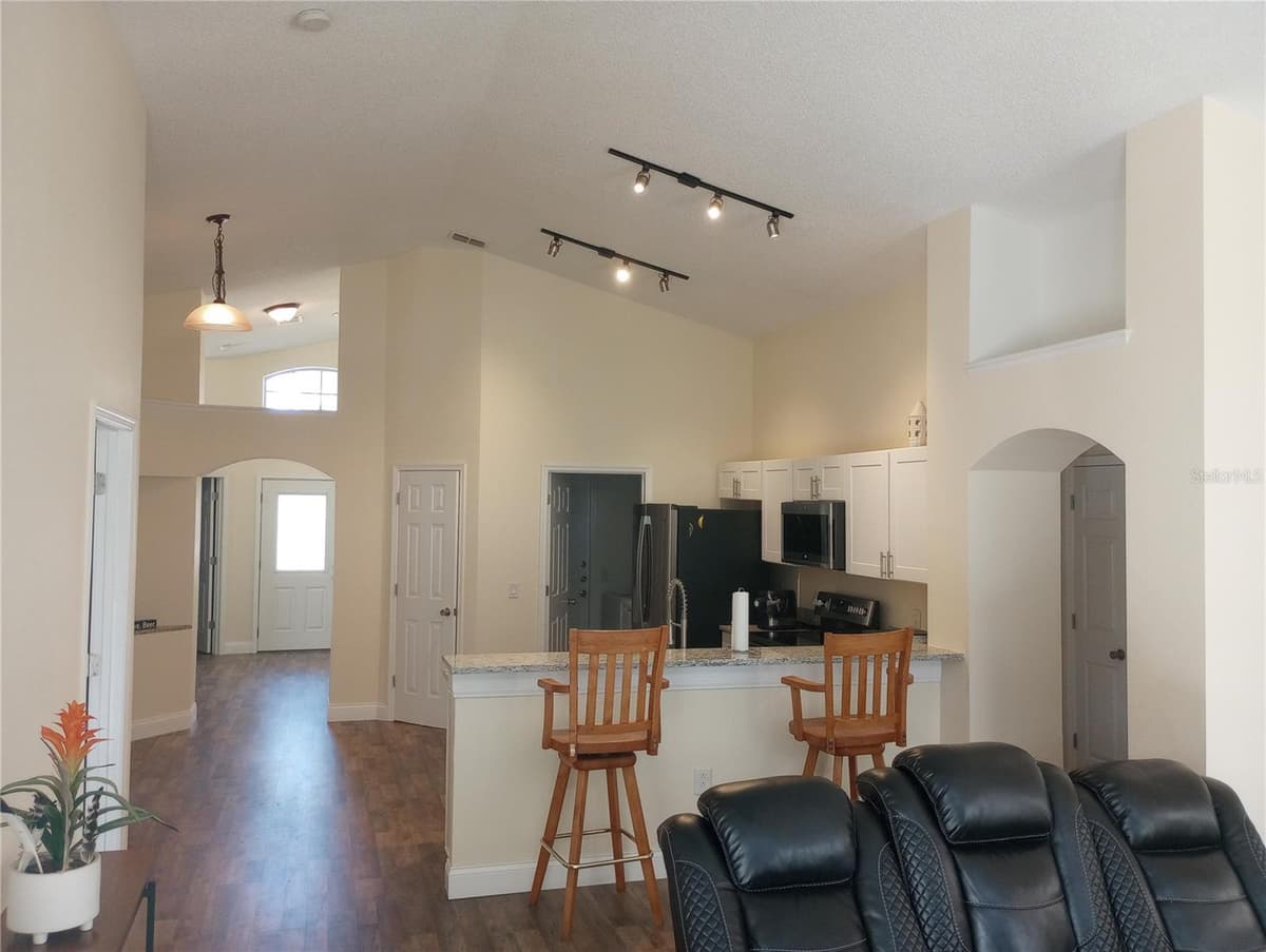 7947 GOLDEN POND CIRCLE — photo 7 of 23