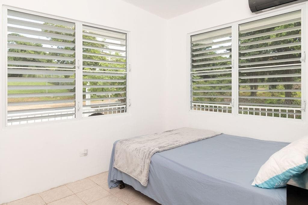 595 COMM. VILLA BORINQUEN — photo 16 of 17