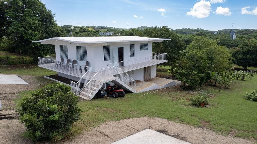 595 COMM. VILLA BORINQUEN — photo 2 of 17