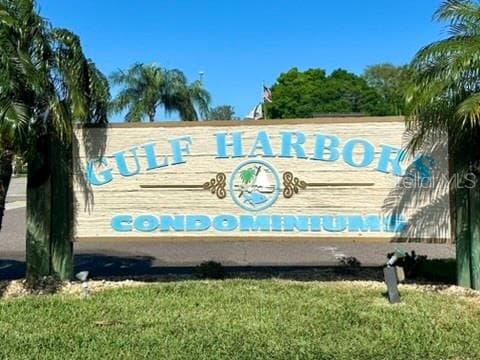 5207 TURQUOISE LANE — photo 2 of 26