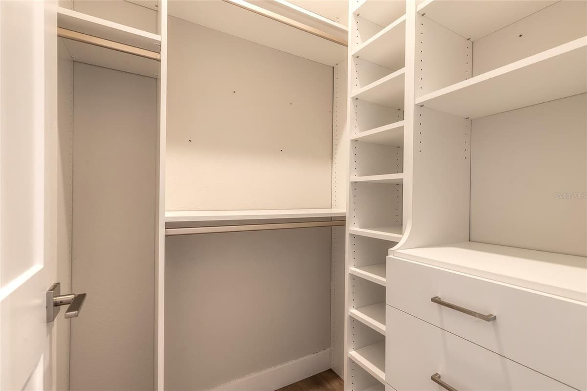3088 ISLES WAY — photo 8 of 38
