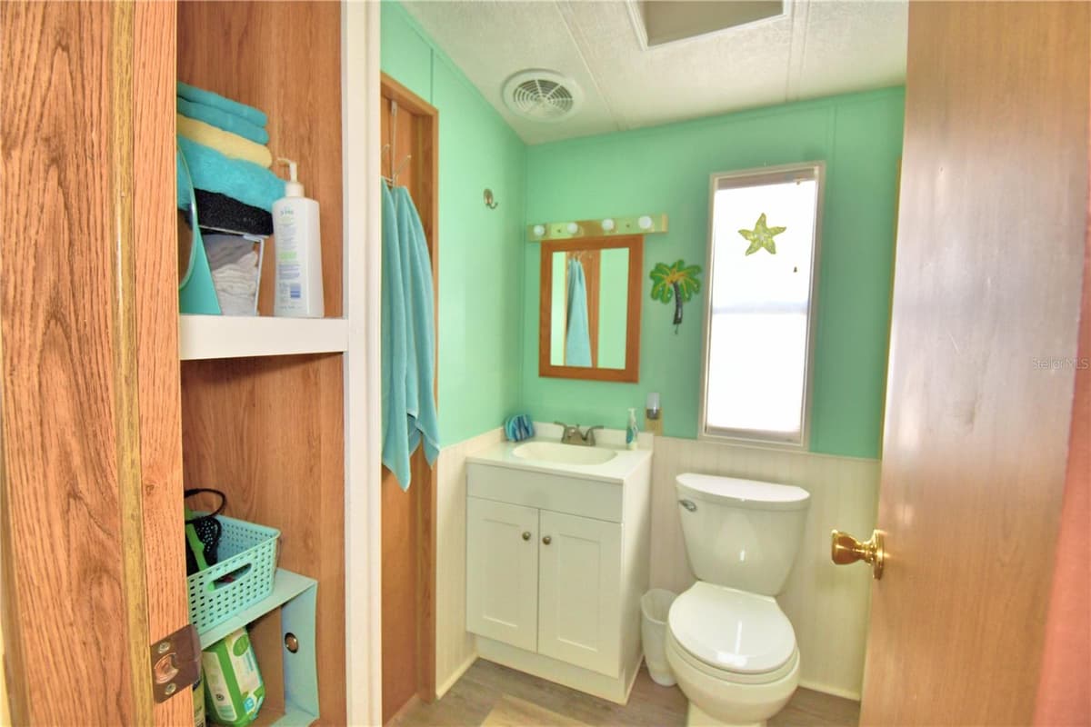 251 PATTERSON ROAD — photo 15 of 37