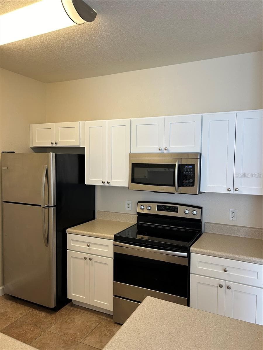 4802 51ST STREET — photo 3 of 15