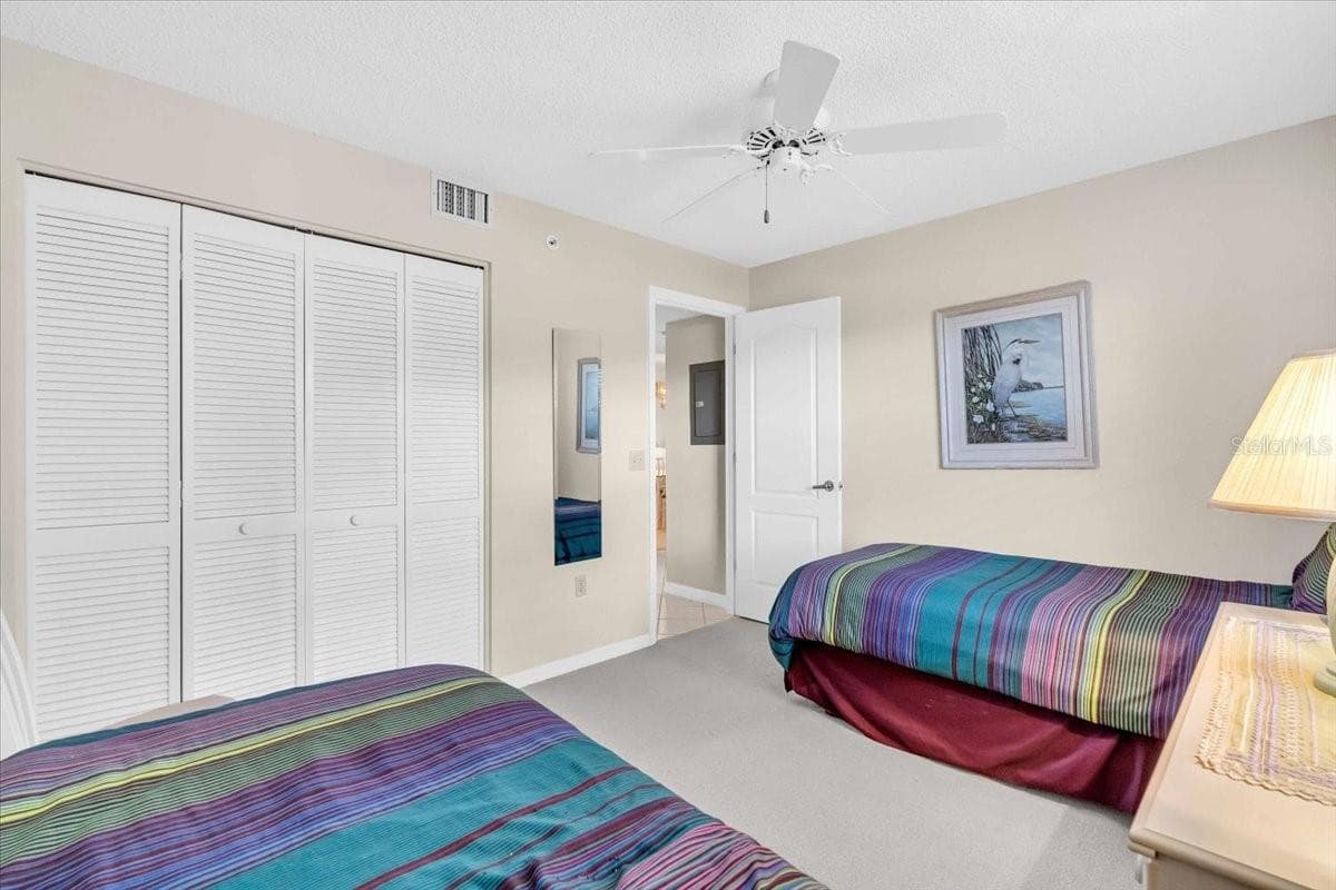 6505 STONE RIVER ROAD — photo 13 of 55