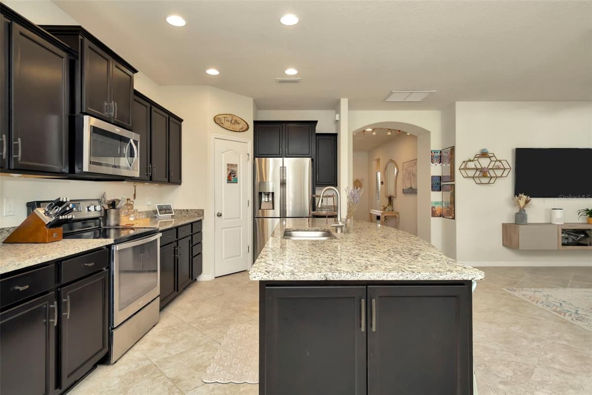 16340 TREASURE POINT DRIVE — photo 23 of 50
