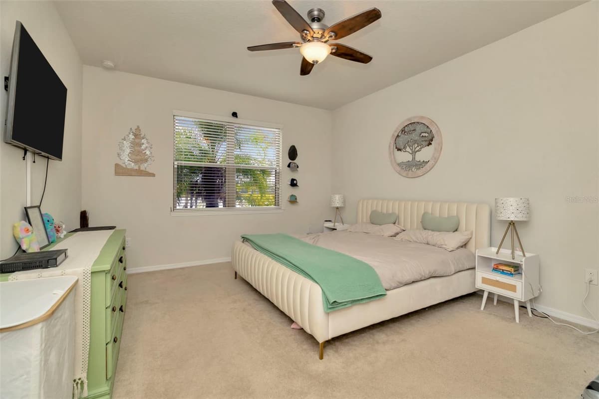 16340 TREASURE POINT DRIVE — photo 12 of 50