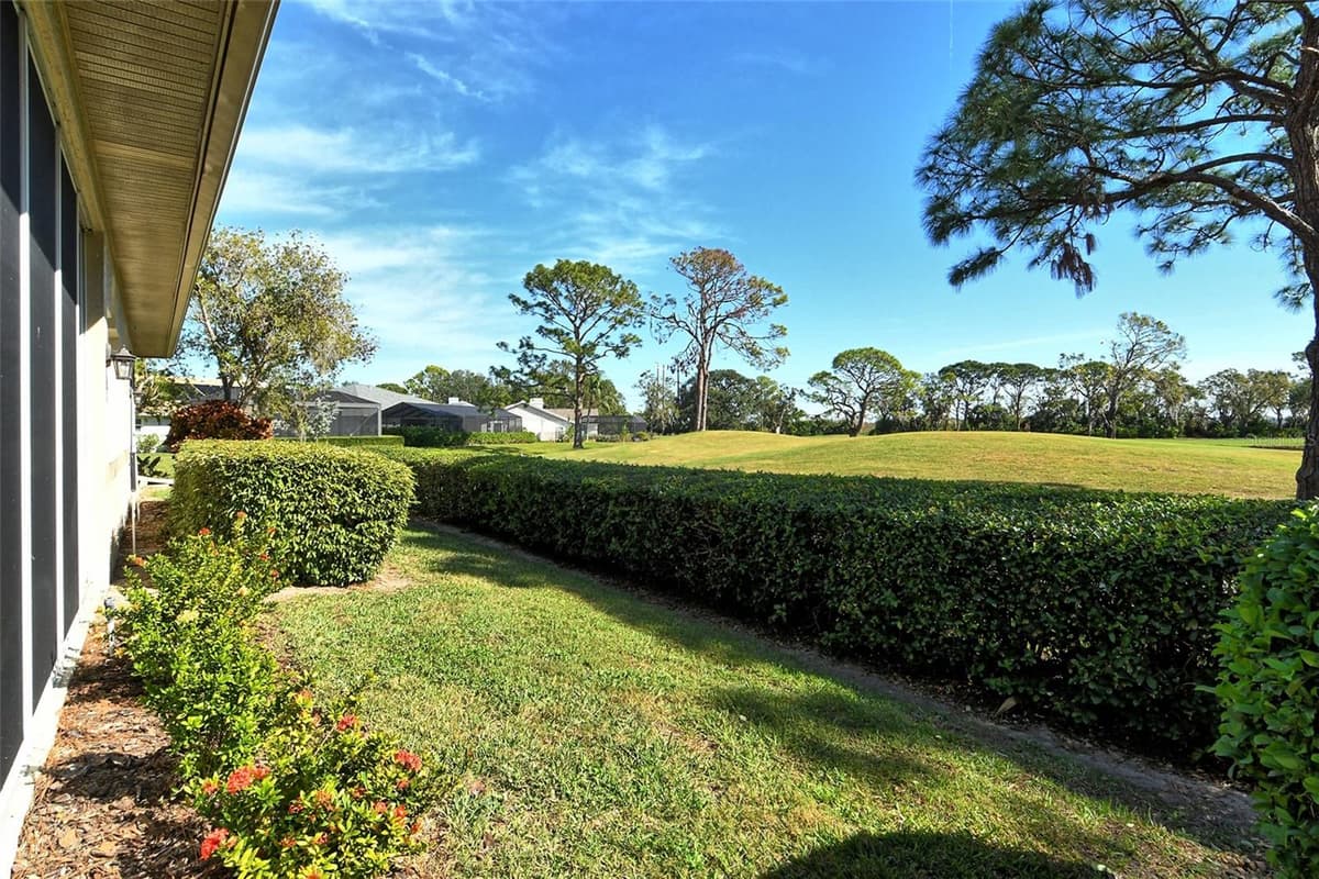 3416 CHELMSFORD COURT — photo 42 of 89