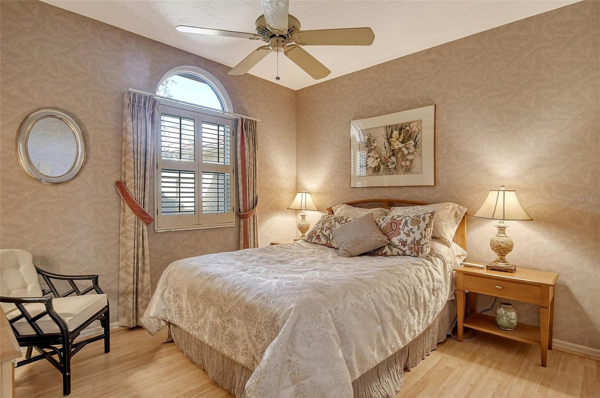 3416 CHELMSFORD COURT — photo 33 of 89