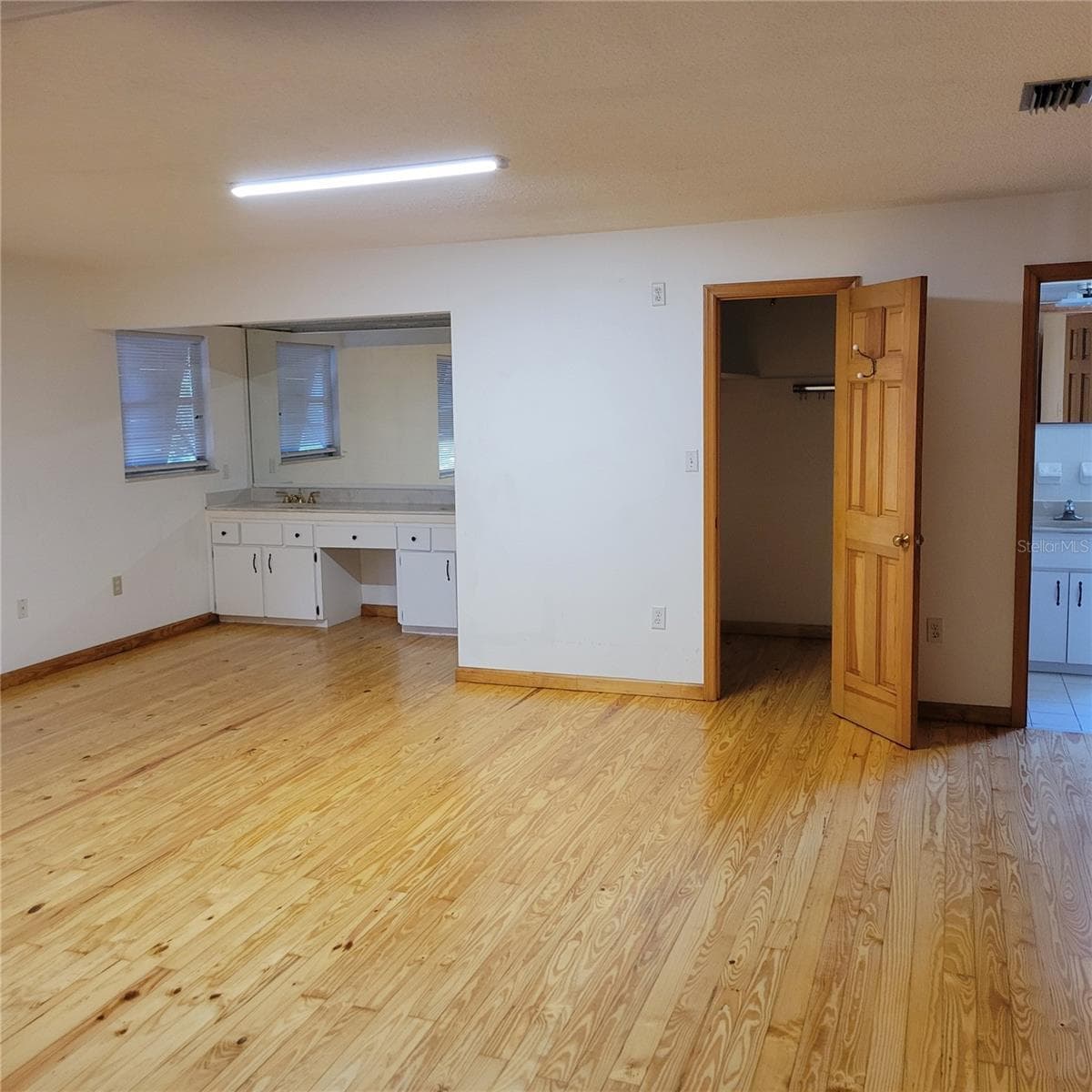 1661 VOTAW ROAD — photo 19 of 23