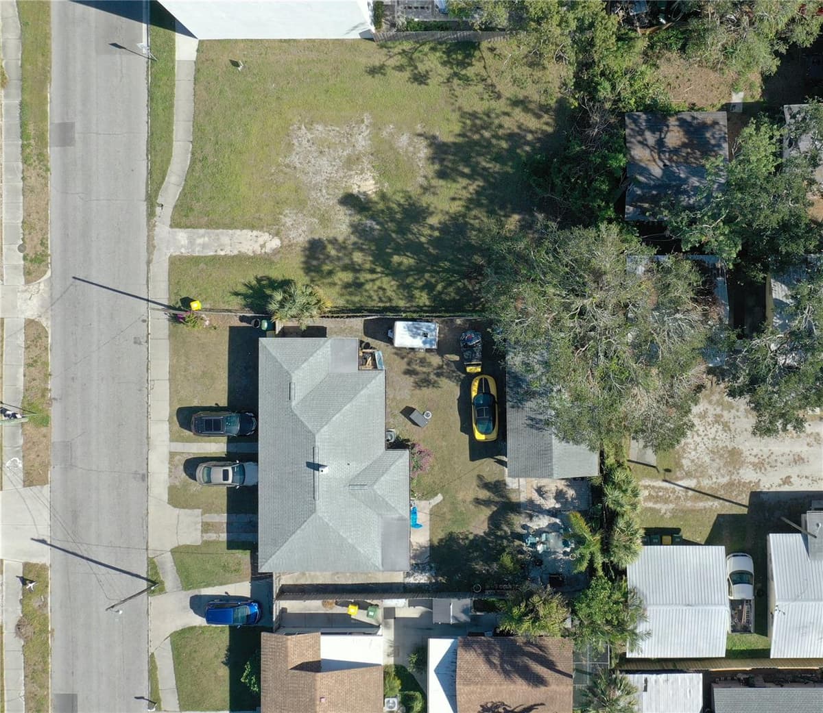 1744 10TH STREET — photo 7 of 32