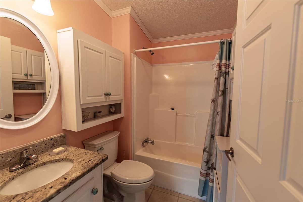 23 BRINK AVENUE — photo 15 of 25