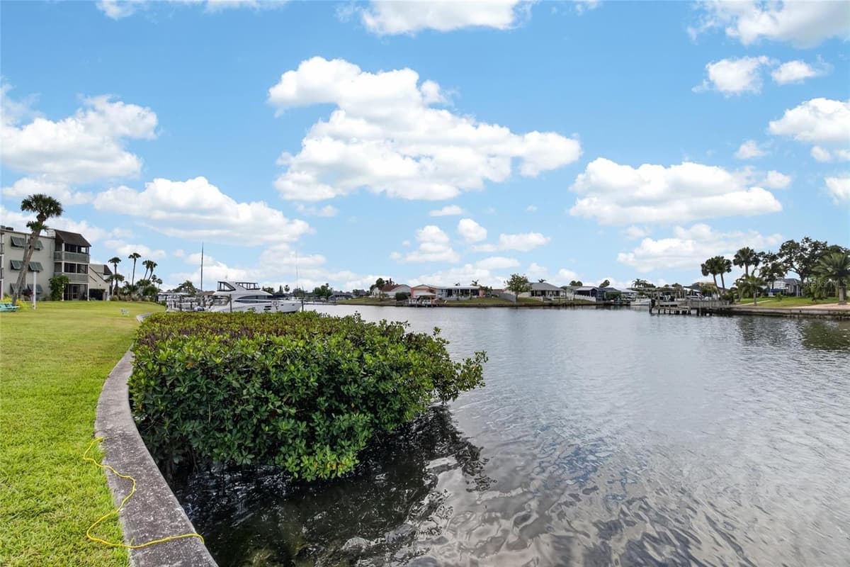1028 APOLLO BEACH BOULEVARD — photo 27 of 73
