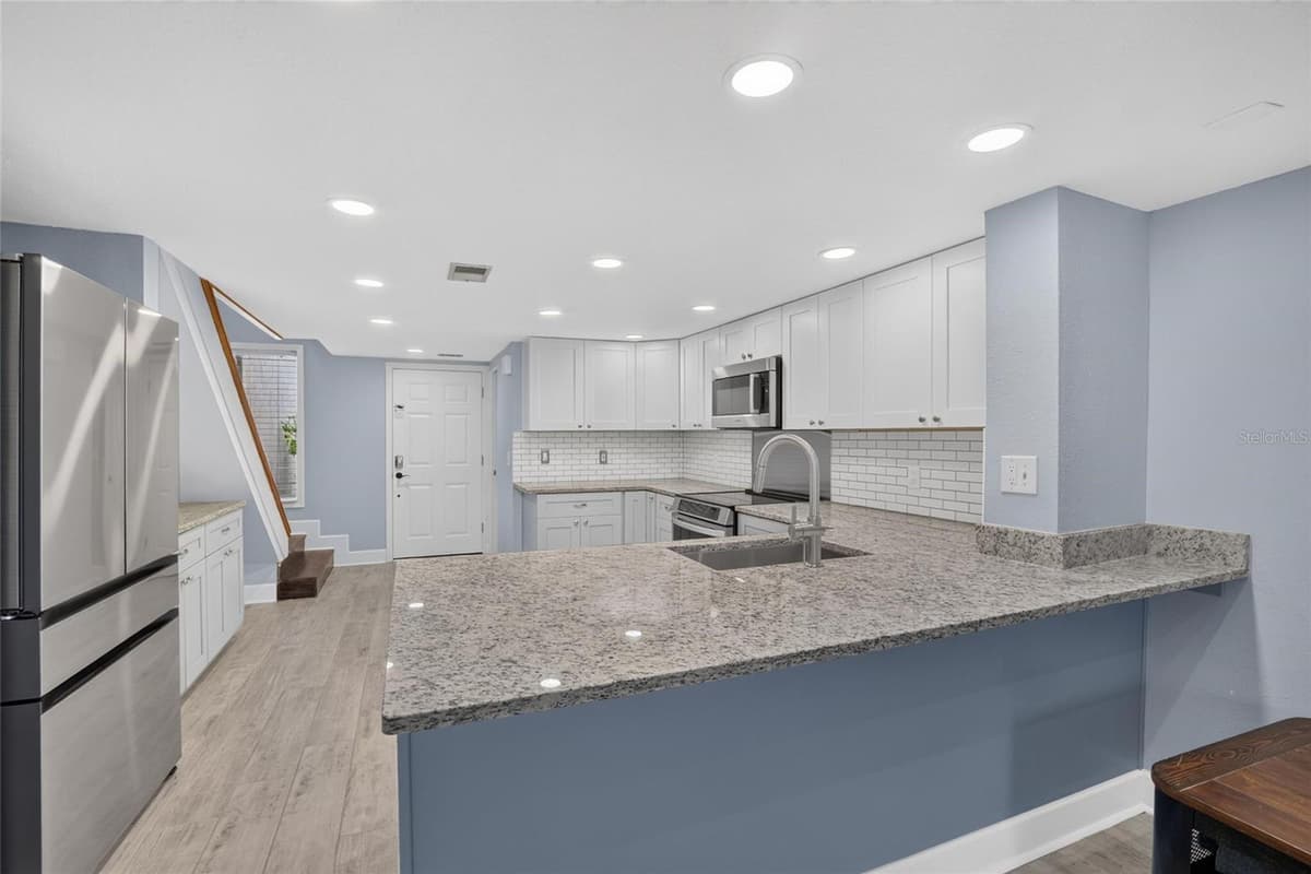 1028 APOLLO BEACH BOULEVARD — photo 16 of 73