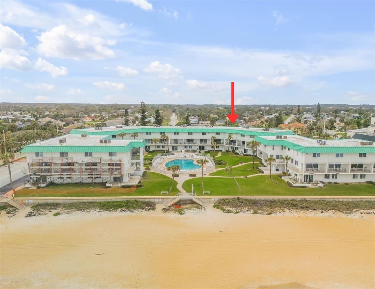 815 OCEAN SHORE BOULEVARD — photo 1 of 42