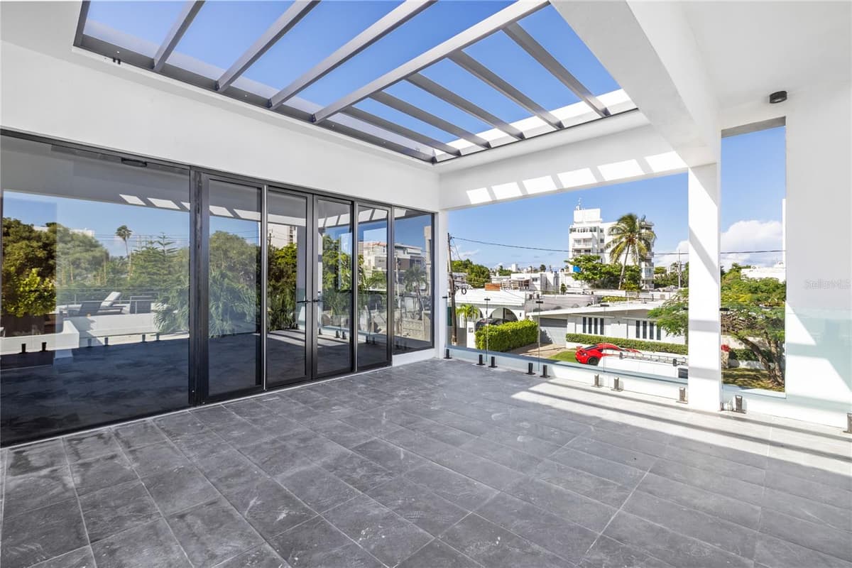2058 CACIQUE — photo 18 of 38