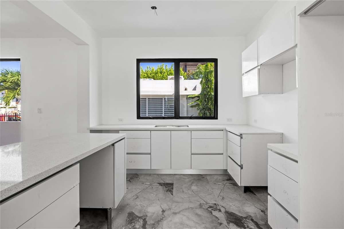2058 CACIQUE — photo 13 of 38