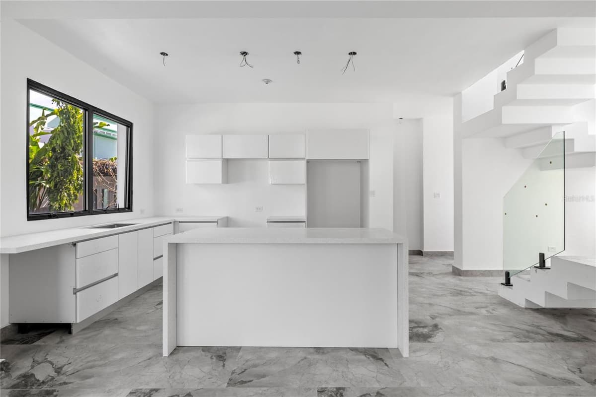 2058 CACIQUE — photo 7 of 38
