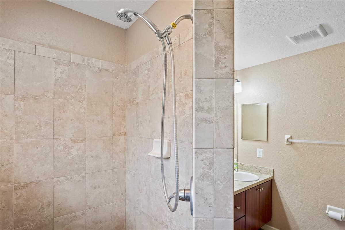 12404 DOLQUIEB LANE — photo 25 of 61