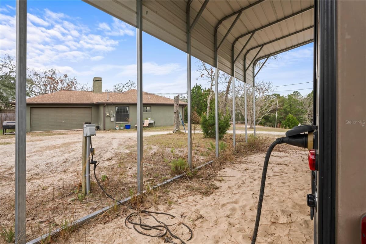 12404 DOLQUIEB LANE — photo 36 of 61