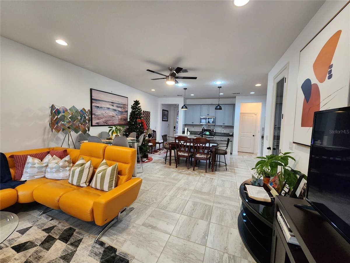 5508 VIOLA LEE WAY — photo 14 of 60