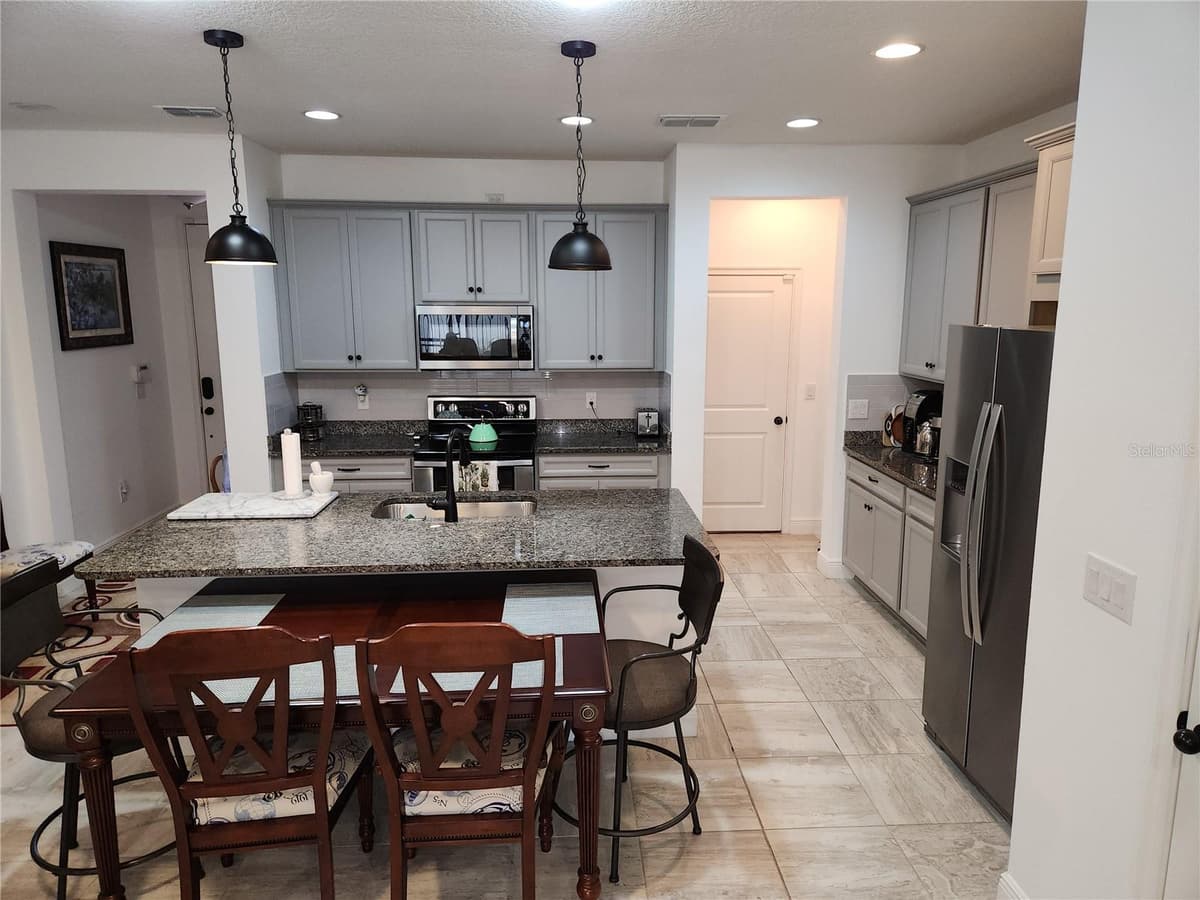 5508 VIOLA LEE WAY — photo 7 of 60