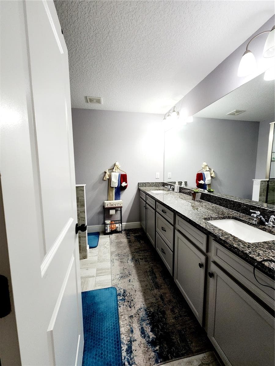5508 VIOLA LEE WAY — photo 27 of 60