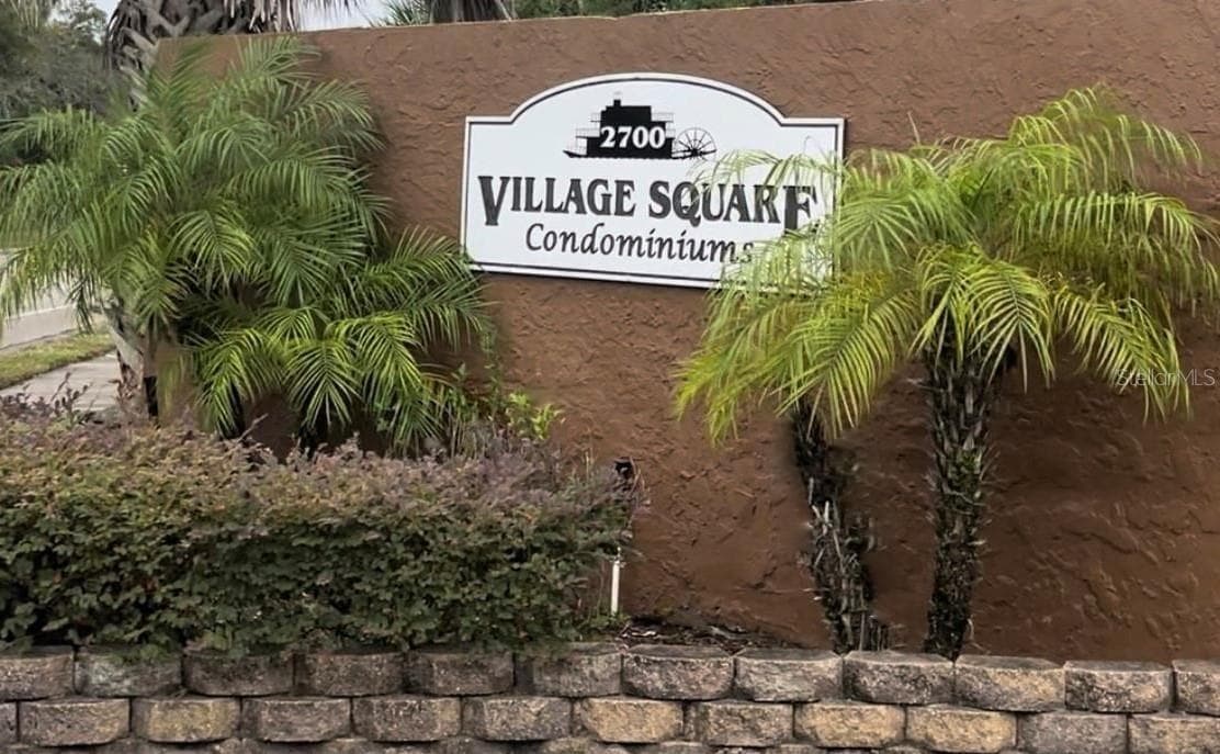 6039 VILLAGE CIRCLE — photo 18 of 36