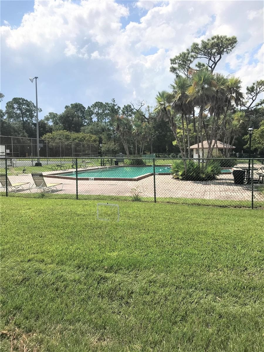 6039 VILLAGE CIRCLE — photo 36 of 36